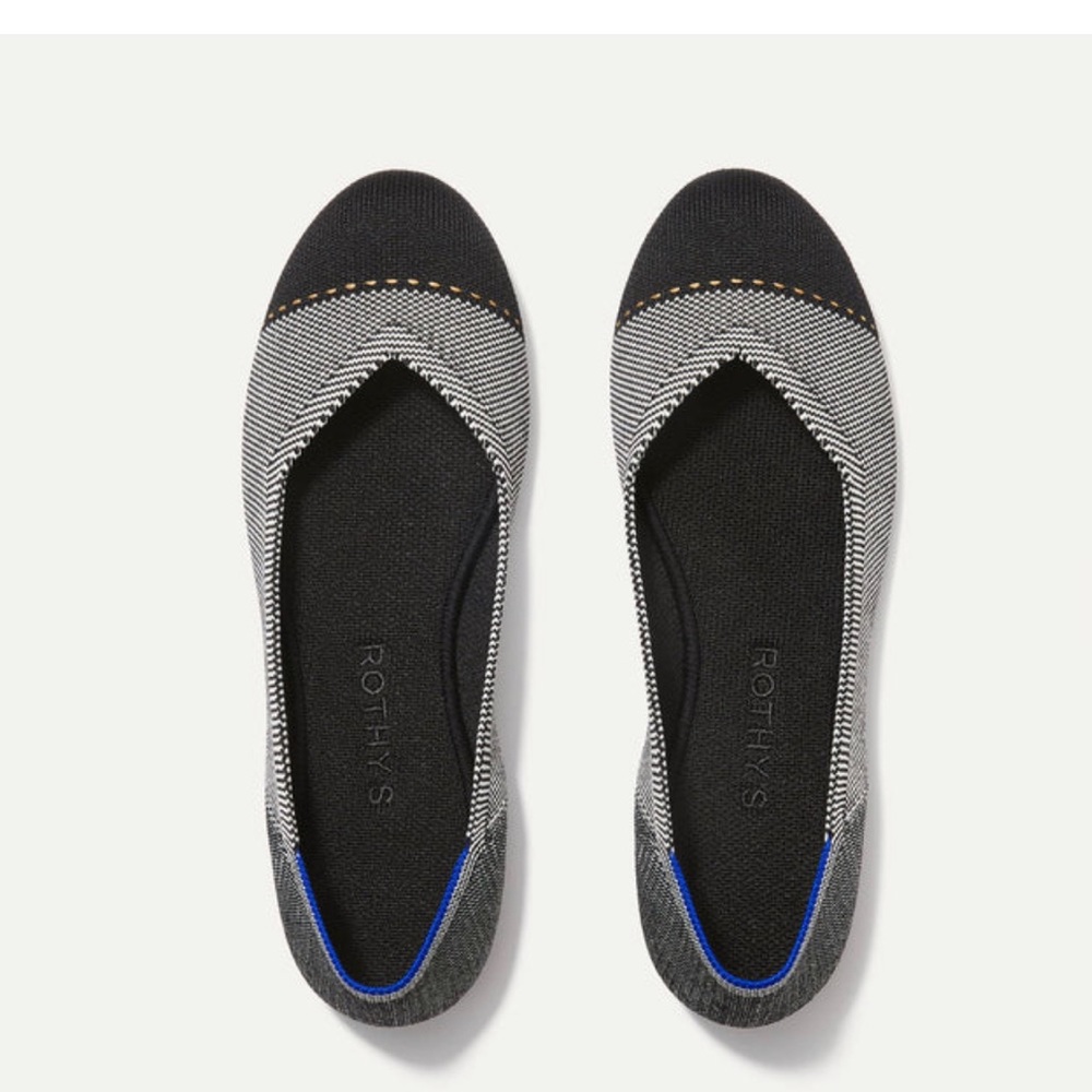 New Rothy’s “the flat” Grey Mist Captoe w/o box